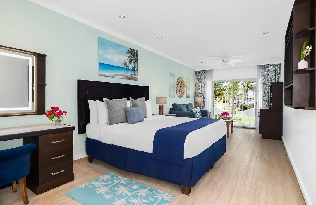 Coconut Bay Beach Resort & Spa All Inclusive-1
